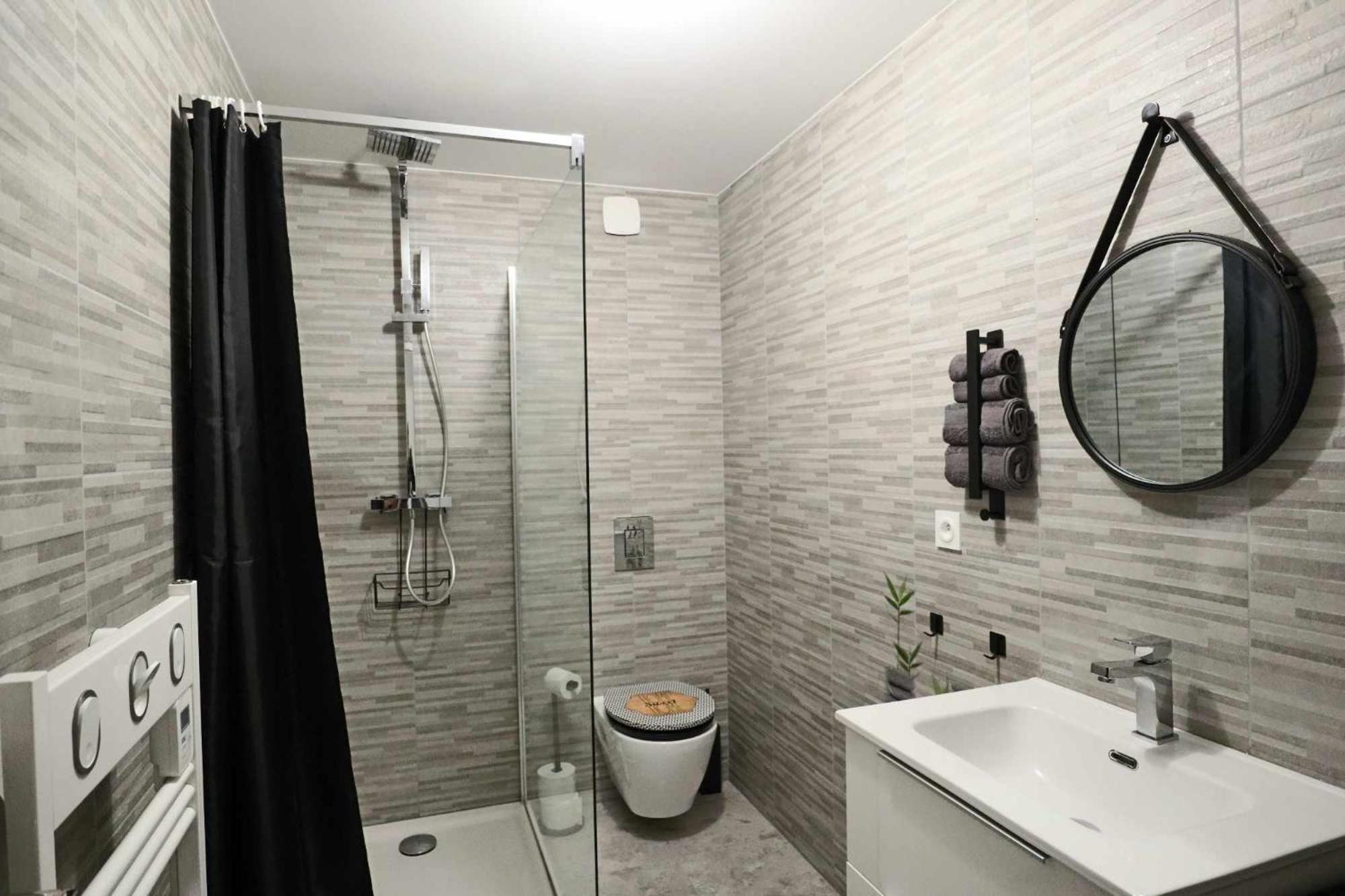 Appartement Le Moderne Ideal Pour Couples Et Professionnels Ornans Extérieur photo